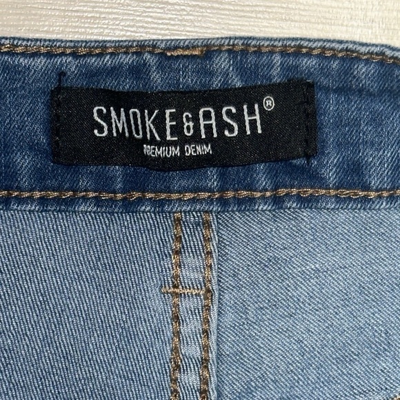 SMOKE & ASH Men’s Distressed Cat Scratch straight Jeans - Picture 4 of 8